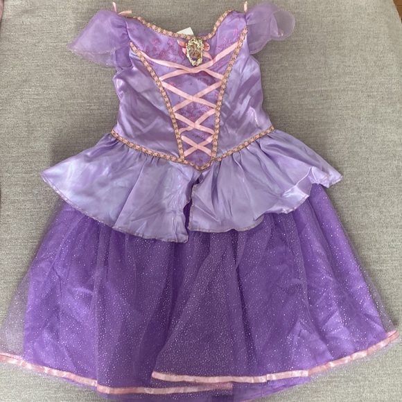 Disney Princess Tangled Rapunzel Costume Size 7-8. NWOT . - Picture 3 of 12